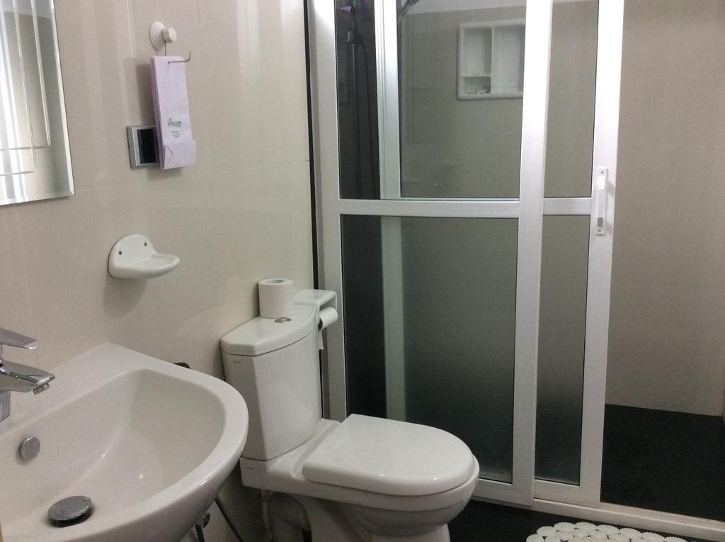 Lemazone Inn Mirissa Ruang foto